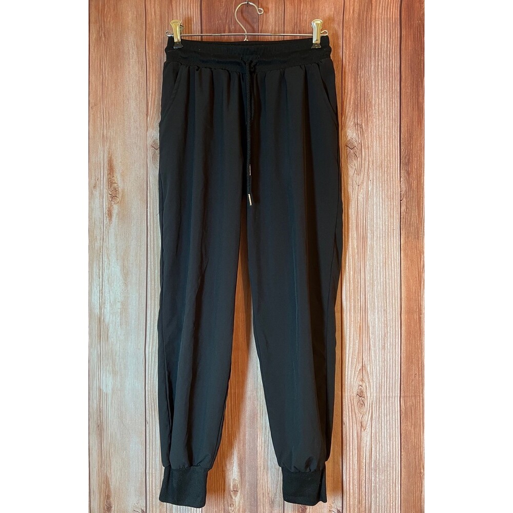 OUT FROM UNDER Joggers Size S (Bx 7)